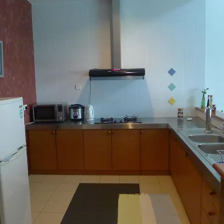 Wesberly Apartments Kuching Luaran gambar