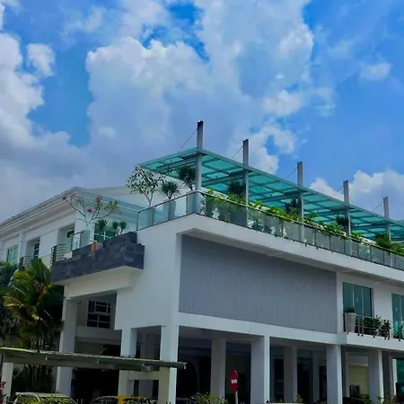Wesberly Apartments Kuching Luaran gambar
