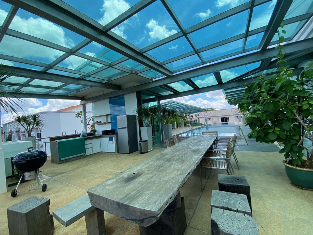 Apartment Wesberly Kuching